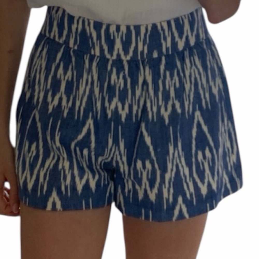 Alice & Olivia Women Sz 2 Blue Patterned Women Shorts‎